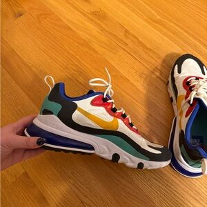 Men’s 8.5 Nike Reacts